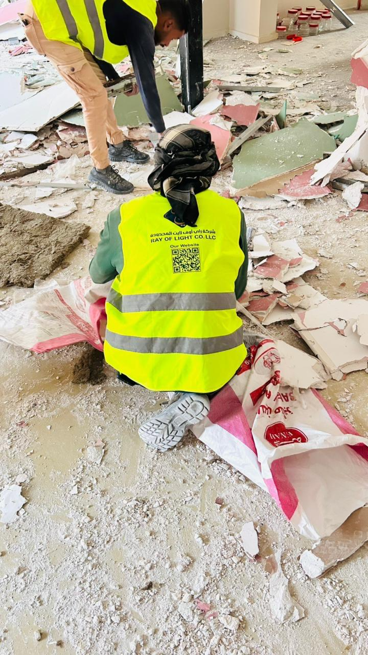 البوليفارد، أعمال داخلية