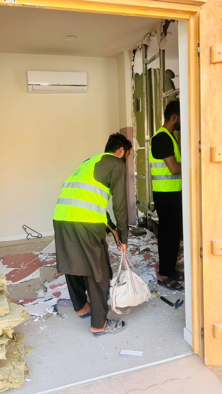 البوليفارد، أعمال داخلية