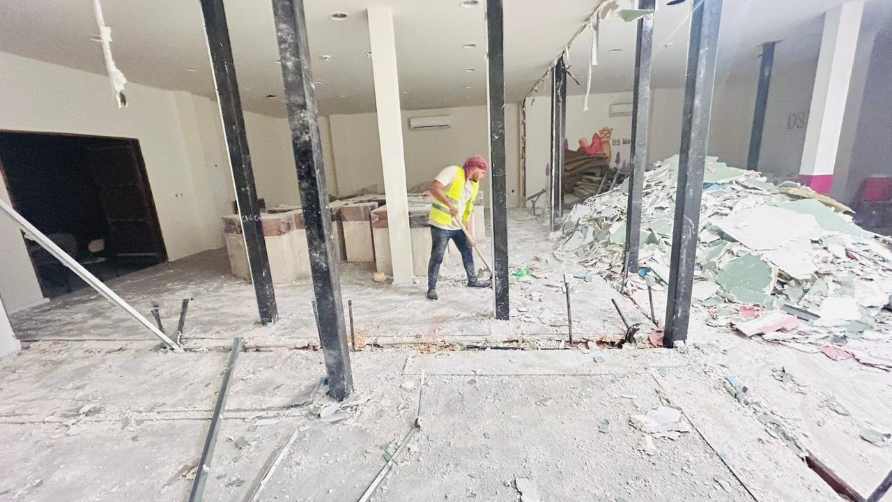 البوليفارد، أعمال داخلية