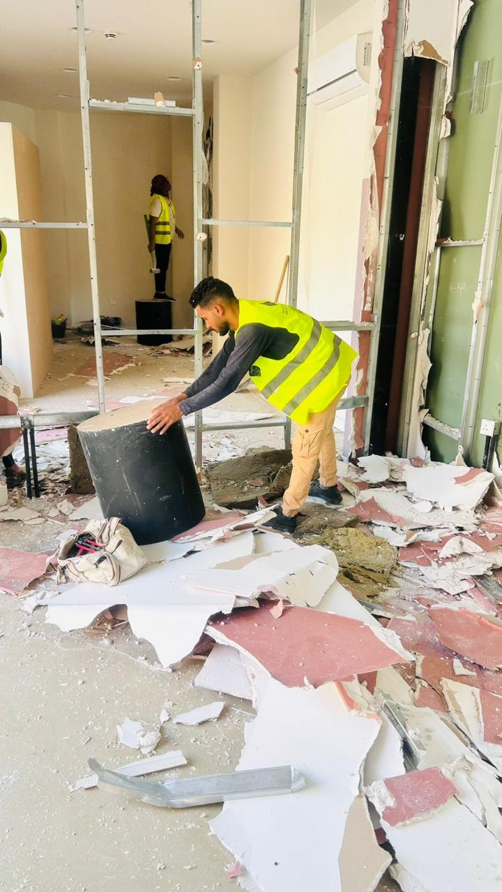 البوليفارد، أعمال داخلية