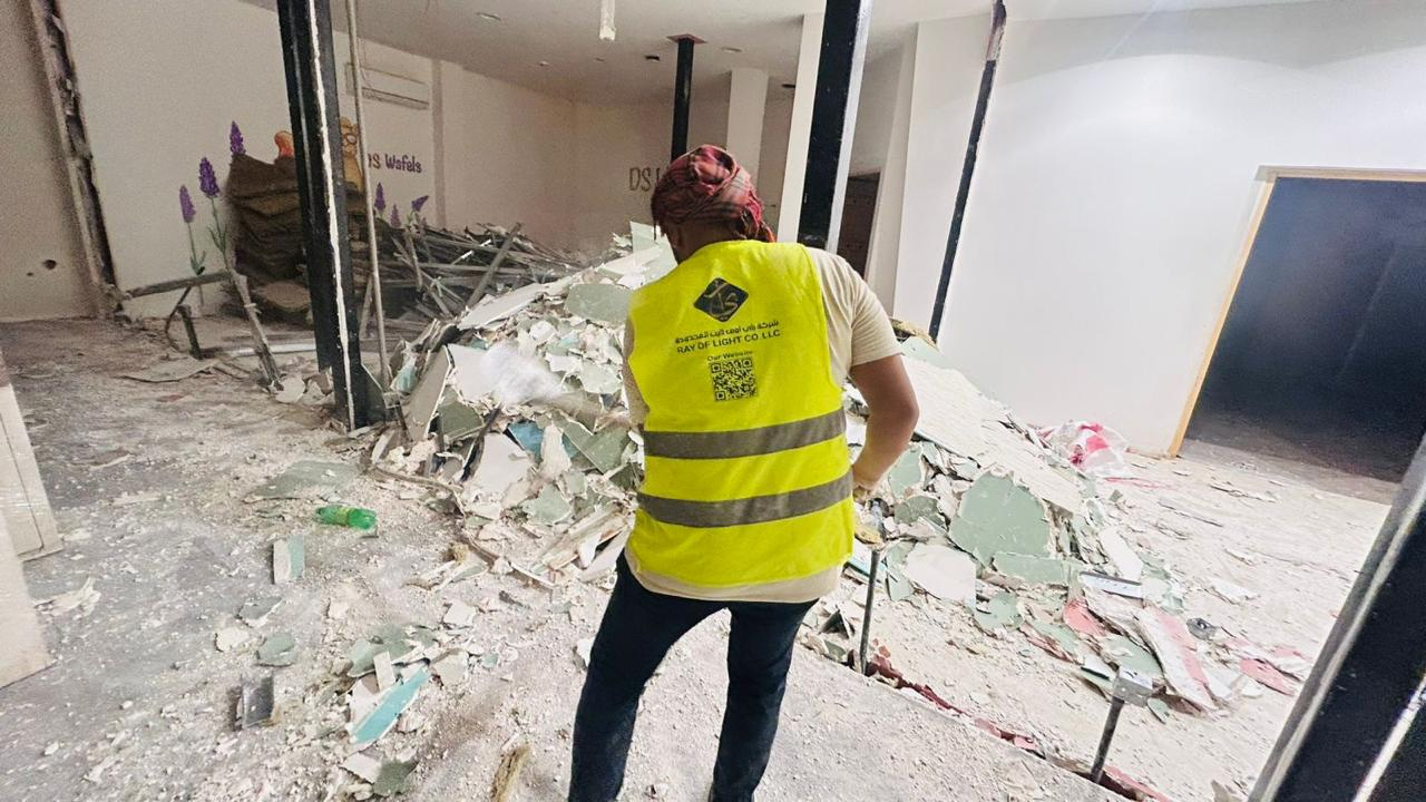 البوليفارد، أعمال داخلية
