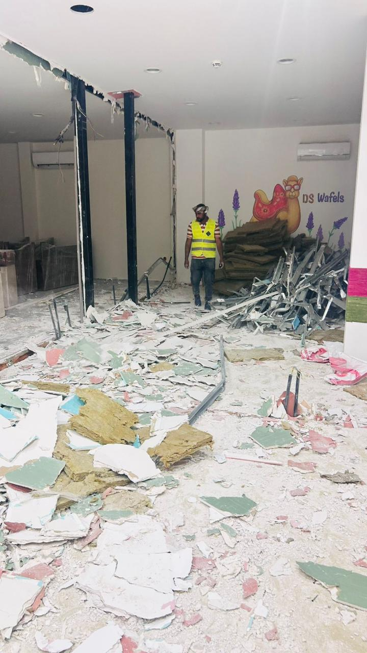البوليفارد، أعمال داخلية