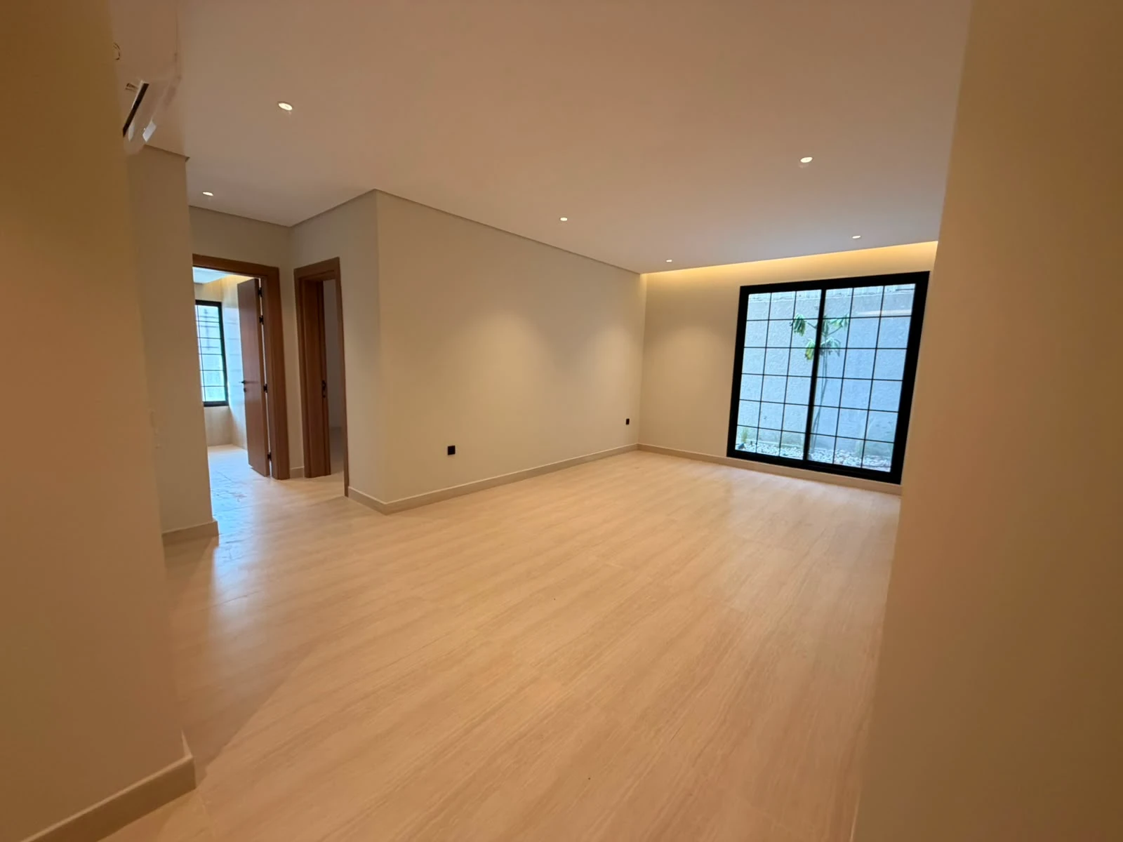 مشروع أبواب WPC ، عمارة المروج