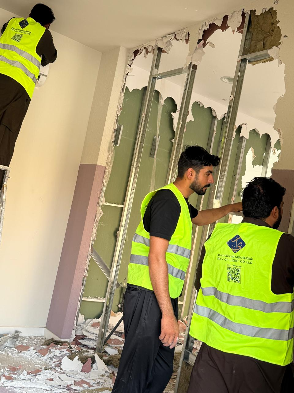 البوليفارد، أعمال داخلية