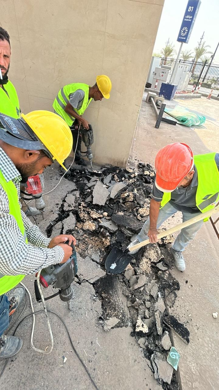 البوليفارد، أعمال خارجية