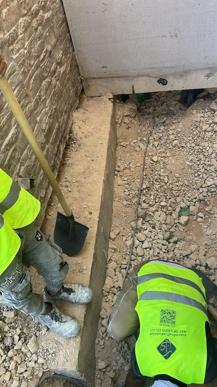 البوليفارد، أعمال خارجية