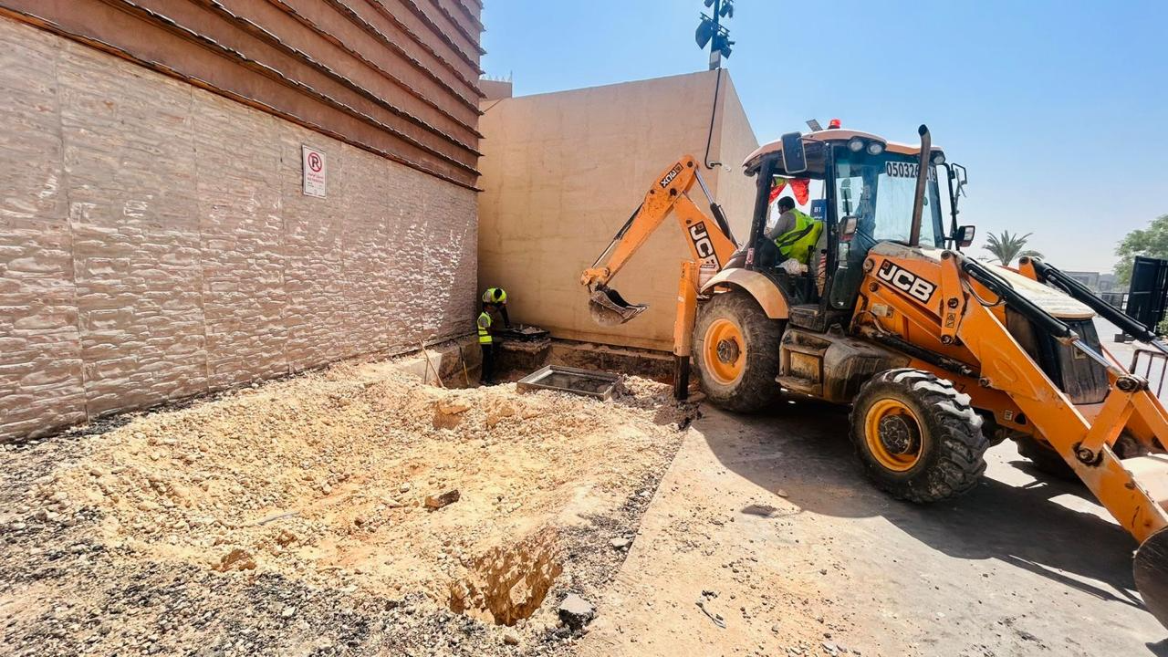 البوليفارد، أعمال خارجية