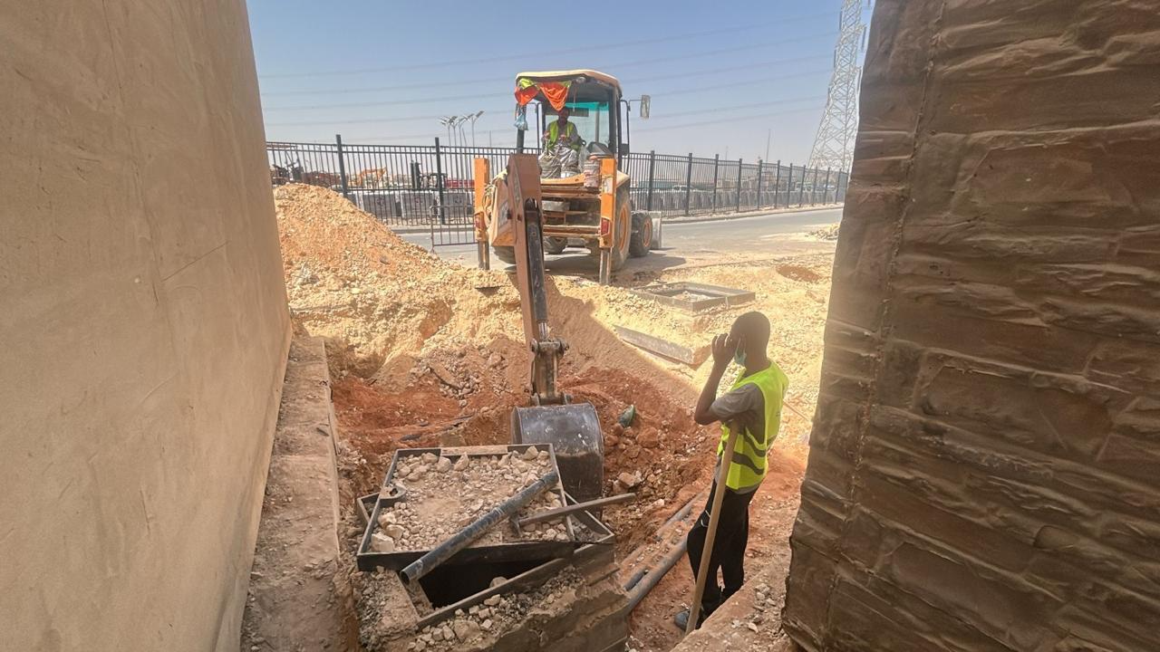 البوليفارد، أعمال خارجية