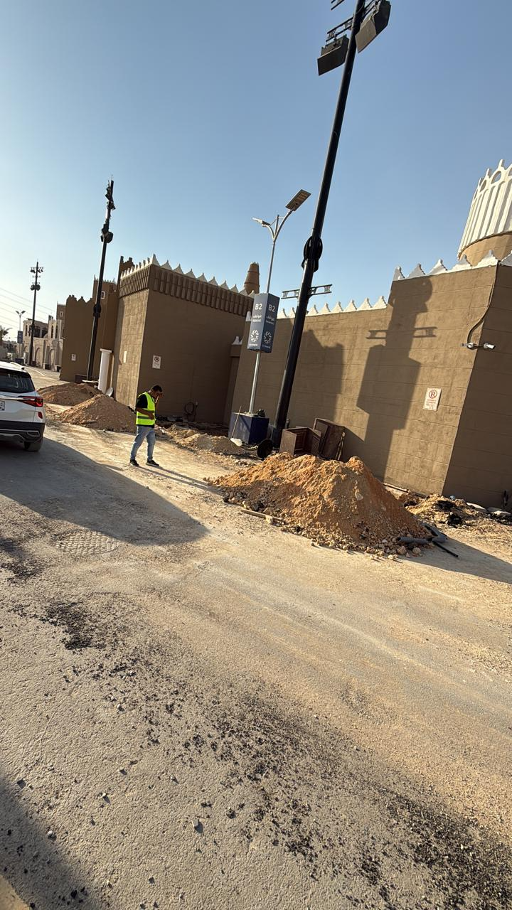 البوليفارد، أعمال خارجية